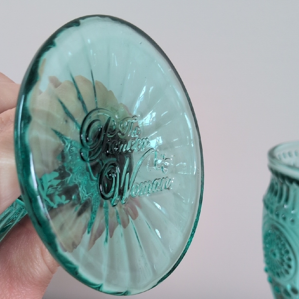 Pioneer Woman Turquoise/Teal Goblets Set - Picture 2 of 3